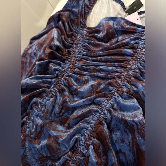 Wilde Fabel Dress - Picture 11 of 12